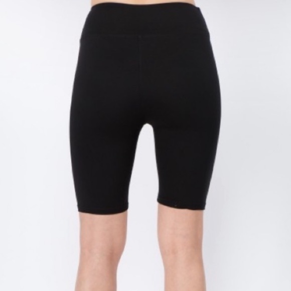 NWT NEW MIX Yoga Biker Seamless Shorts BLACK lightweight butter soft OSFM - Picture 6 of 8